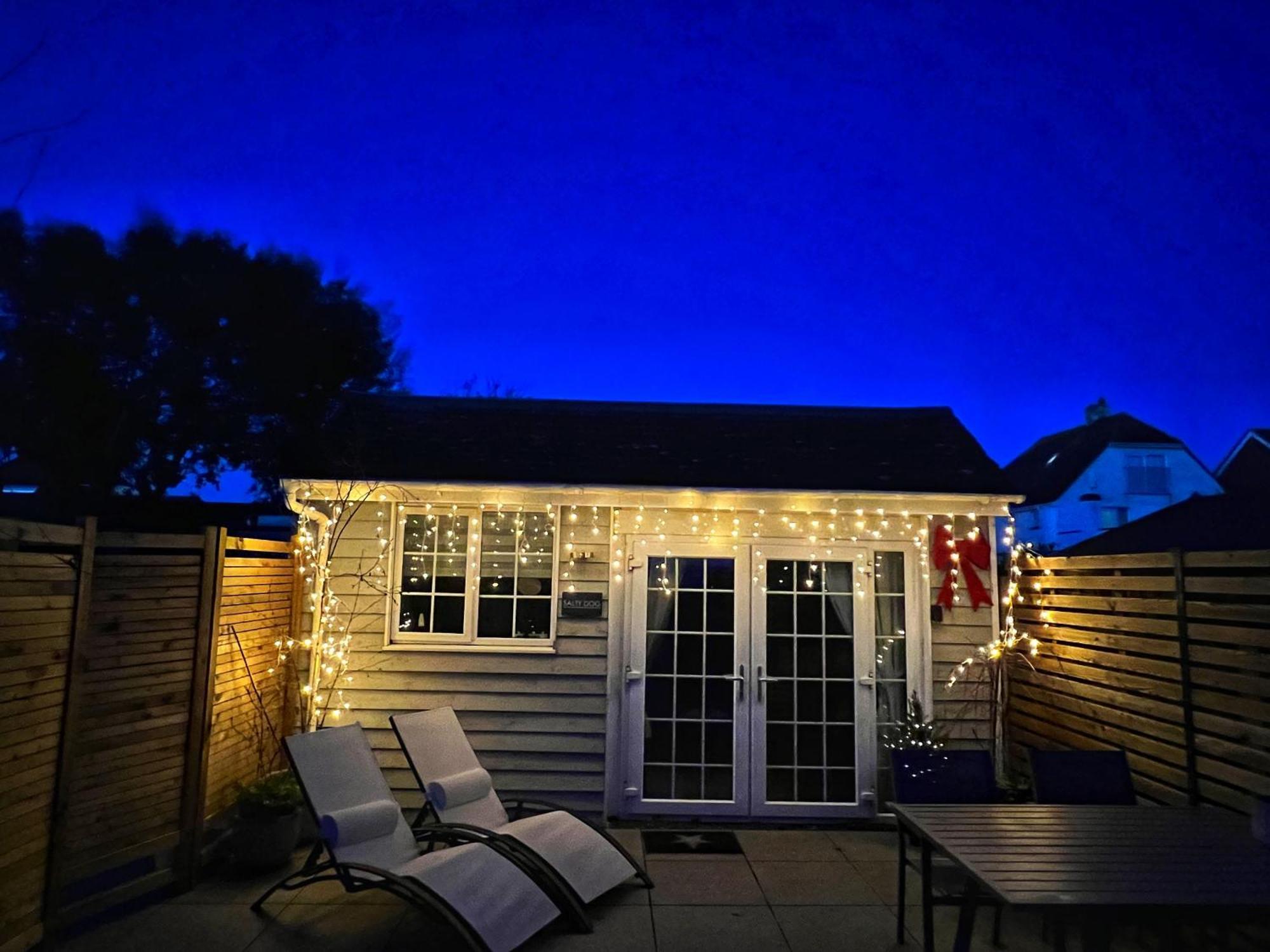 Seaside Cabin Retreat In Hayling Island South Hayling Bagian luar foto