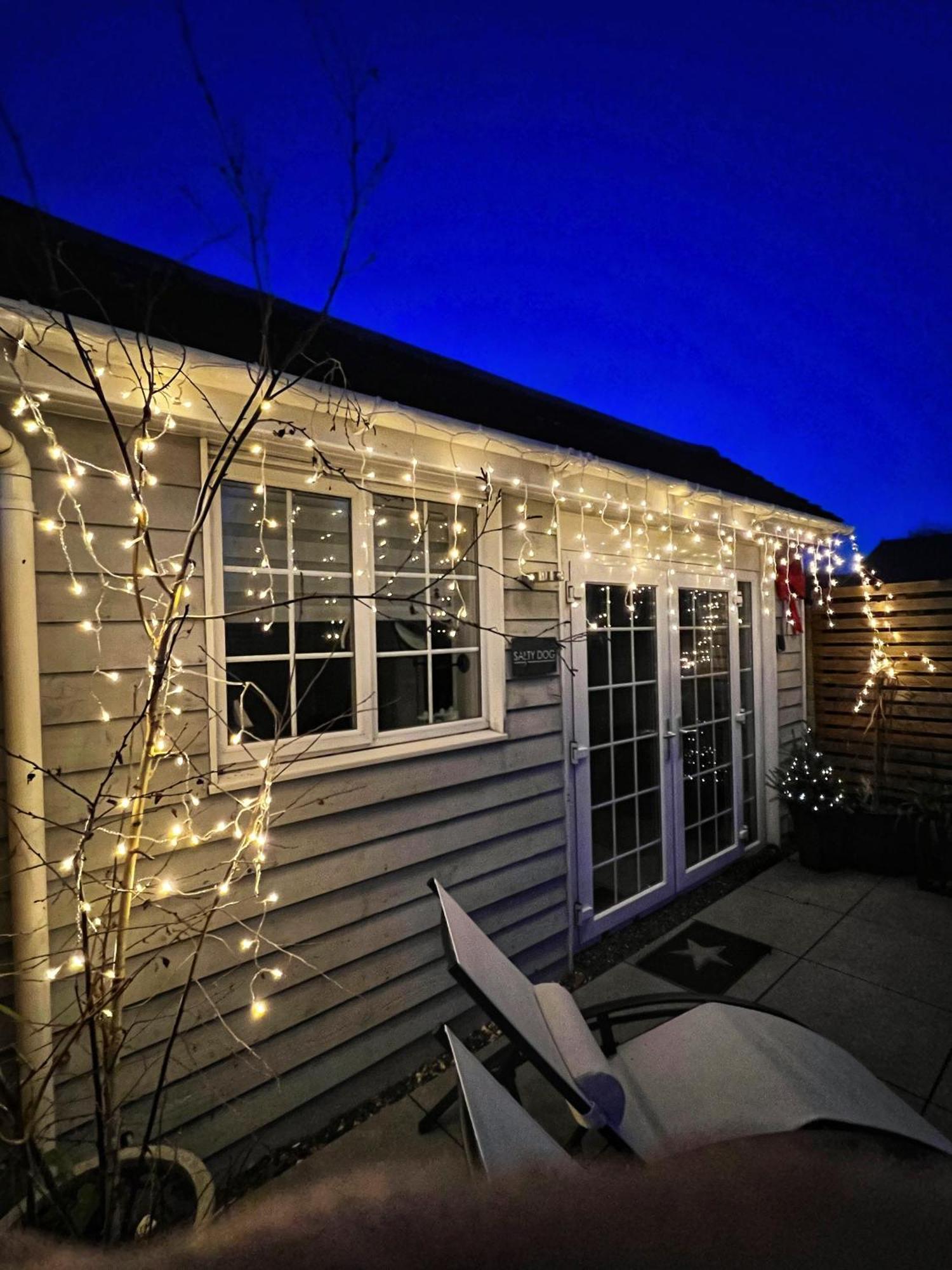Seaside Cabin Retreat In Hayling Island South Hayling Bagian luar foto
